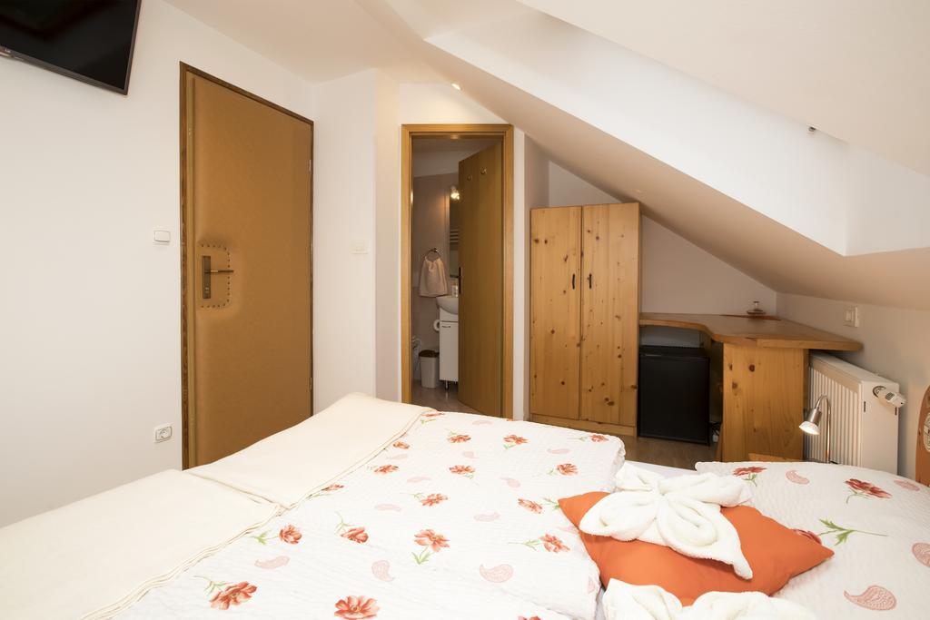 Accommodation Resman ボーヒニ エクステリア 写真